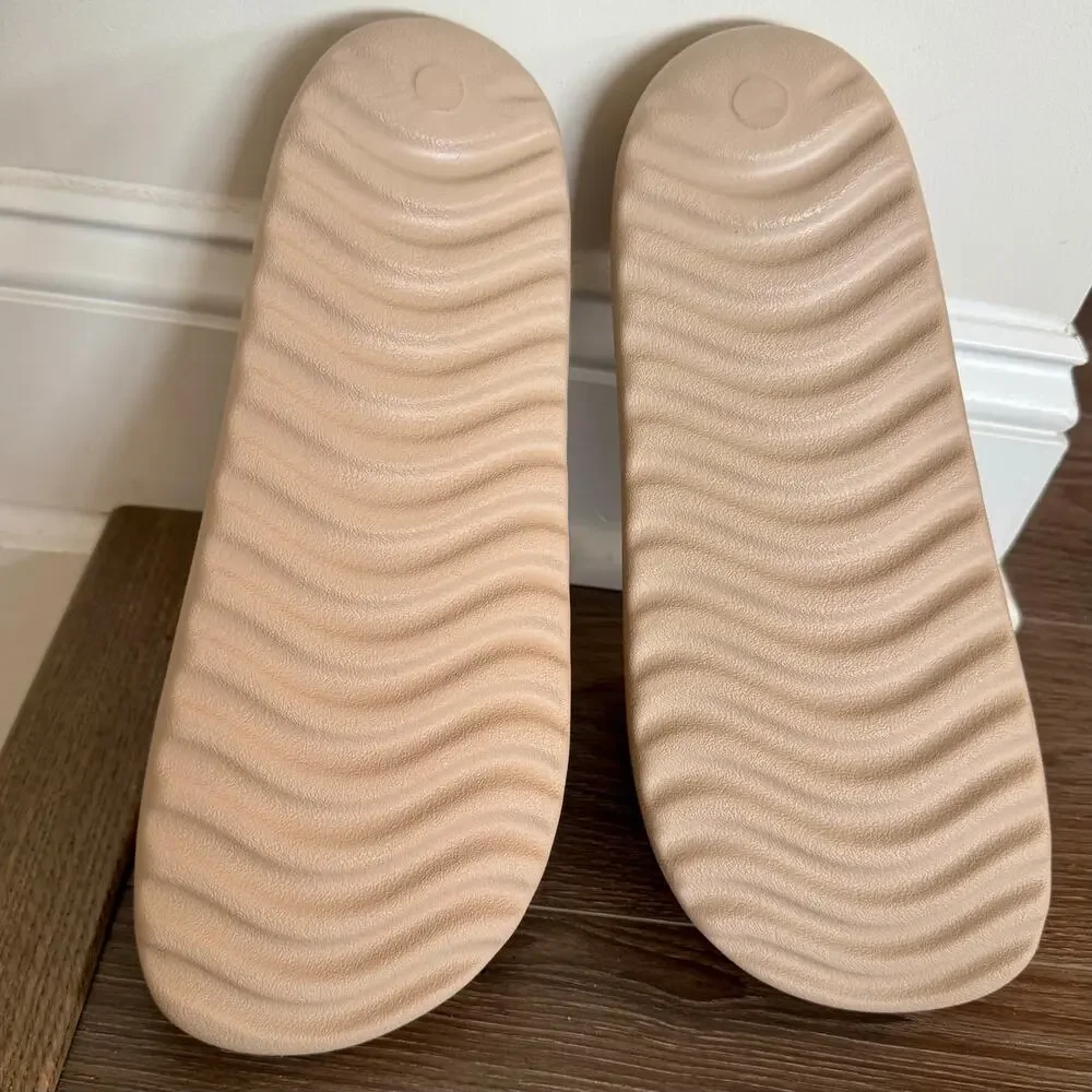 Adidas Adilette Lumia Slides Tan Neutral Pool Shower Beach Mens 11 NEW IN BOX